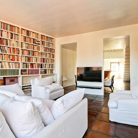 Luxury Art Apartment In Trastevere With Terrace ローマ エクステリア 写真