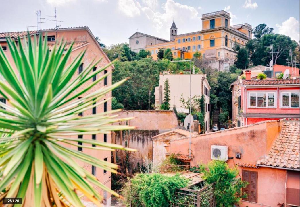 Luxury Art Apartment In Trastevere With Terrace ローマ エクステリア 写真