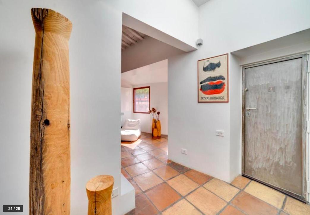 Luxury Art Apartment In Trastevere With Terrace ローマ エクステリア 写真