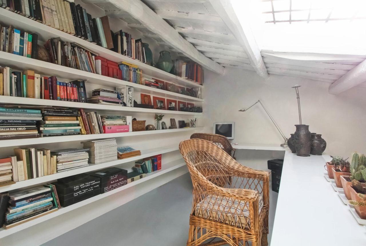 Luxury Art Apartment In Trastevere With Terrace ローマ エクステリア 写真