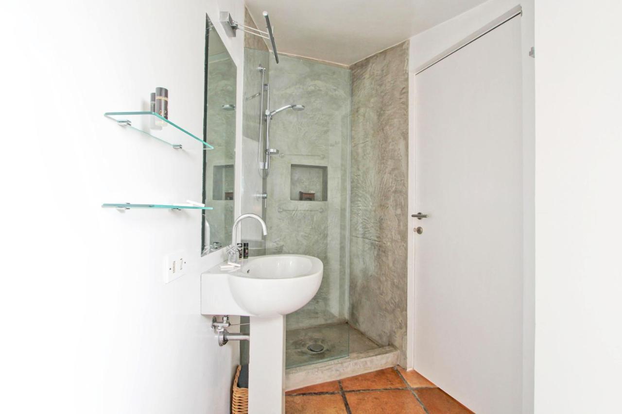 Luxury Art Apartment In Trastevere With Terrace ローマ エクステリア 写真