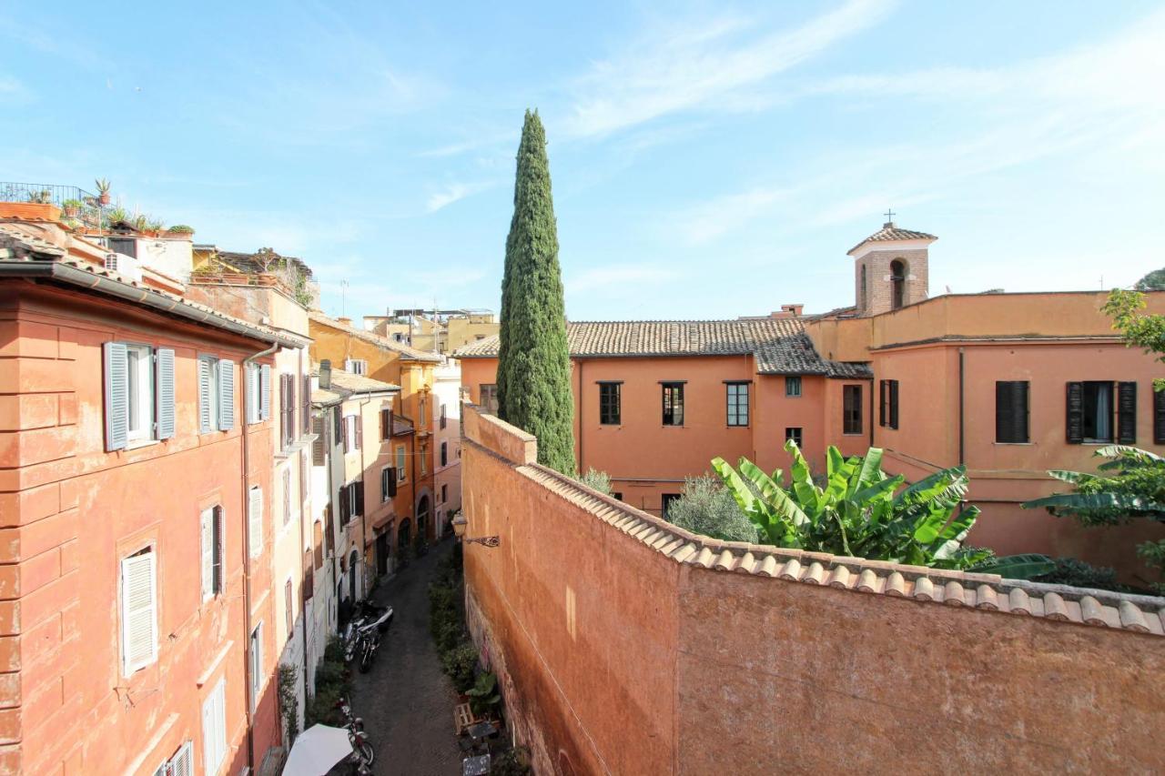 Luxury Art Apartment In Trastevere With Terrace ローマ エクステリア 写真